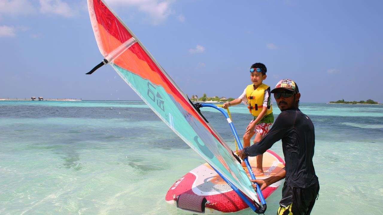 Adaaran Prestige Ocean Villas Huraa Exterior foto