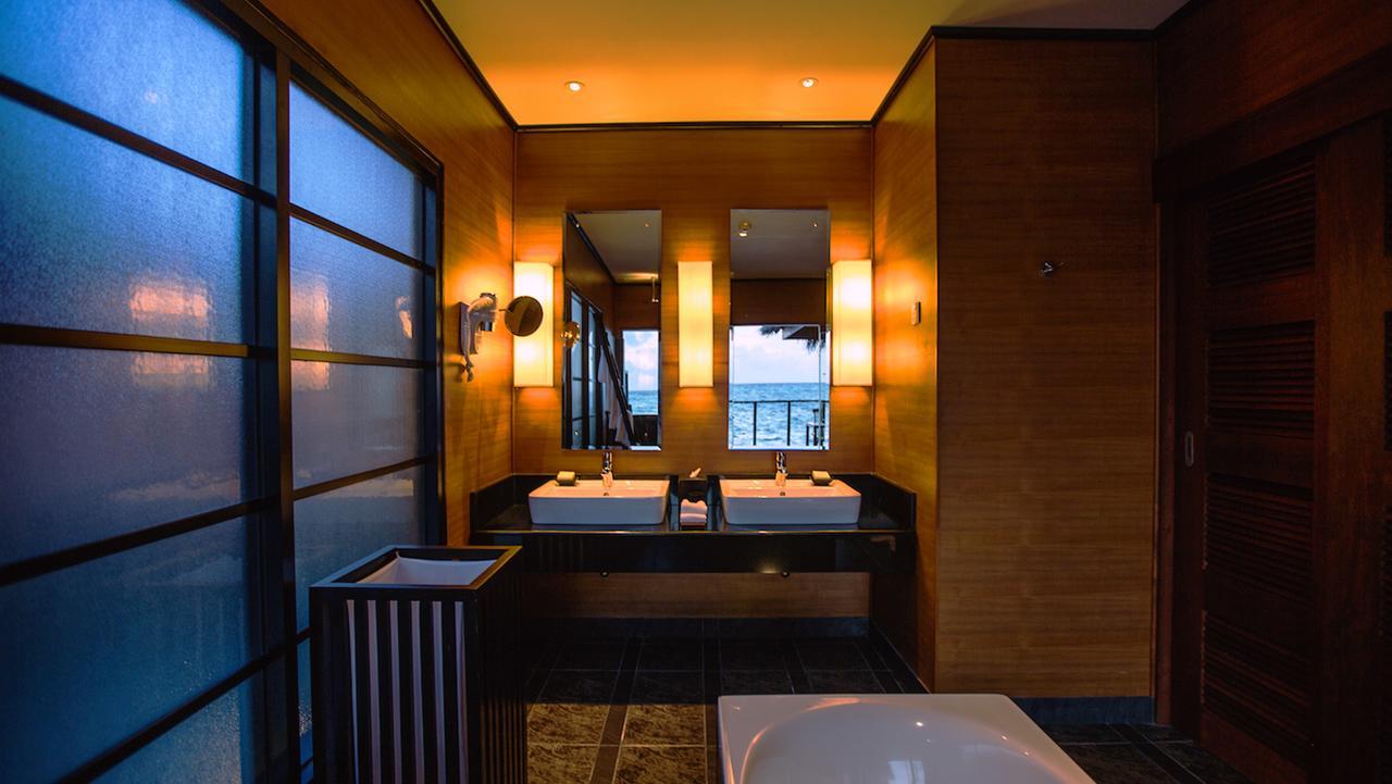 Adaaran Prestige Ocean Villas Huraa Exterior foto