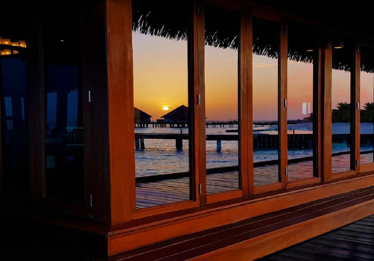 Adaaran Prestige Ocean Villas Huraa Exterior foto